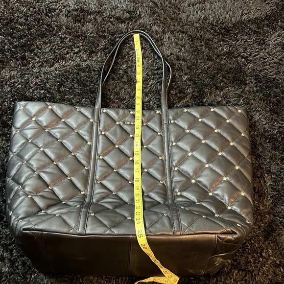 TED BAKER Piscale Quilted Leather Studded Tote - Picture 13 of 16